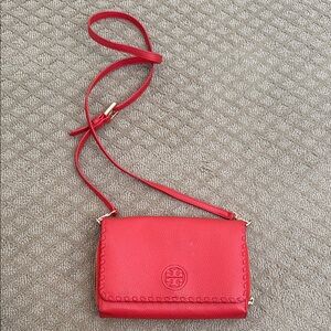 Tory Burch women’s purse red
